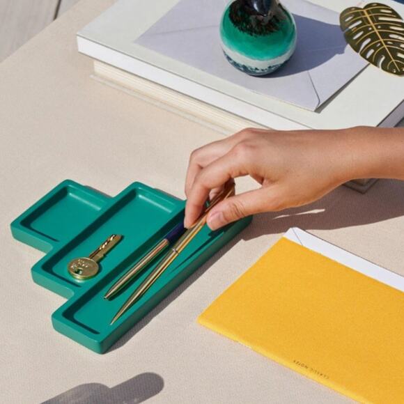 Octaevo Templo Catchall Resin Tray Desk Organizer Trinket Dish Green - Picture 5 of 6